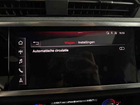 Audi Q3 Sportback 40 TFSI quattro 3xS-Line Pano|ACC|Lane|Camera|Carplay
