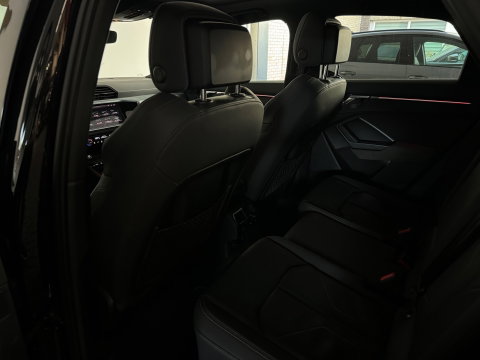 Audi Q3 Sportback 40 TFSI quattro 3xS-Line Pano|ACC|Lane|Camera|Carplay