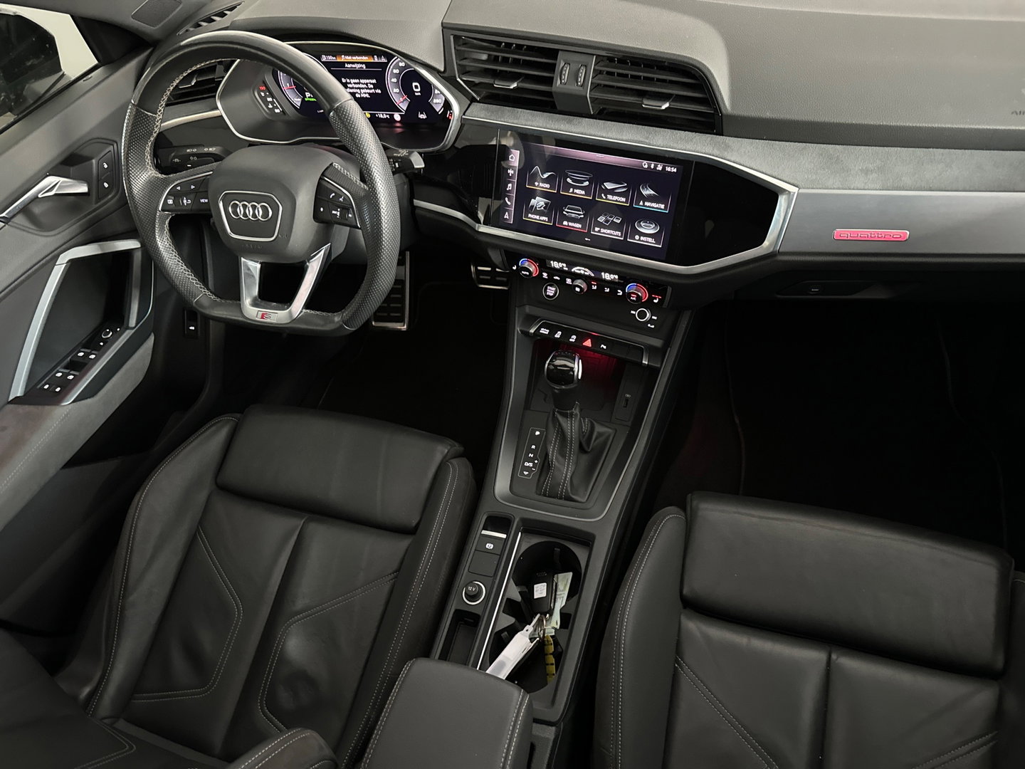 Audi Q3 Sportback 40 TFSI quattro 3xS-Line Pano|ACC|Lane|Camera|Carplay
