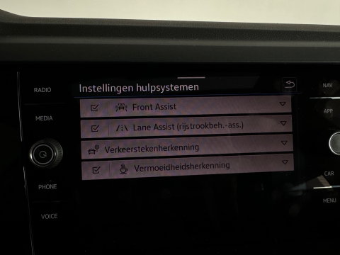 Volkswagen Taigo 1.0 TSI R-Line Pano|Lane Assist|Camera|Stoelverwarming|Carplay|