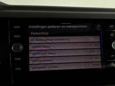 Volkswagen Taigo 1.0 TSI R-Line Pano|Lane Assist|Camera|Stoelverwarming|Carplay|