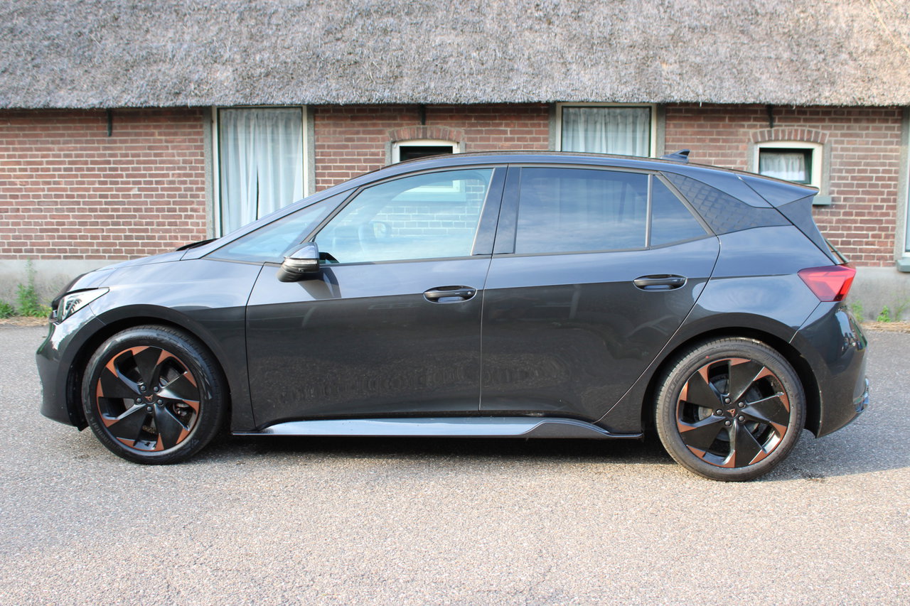 CUPRA Born