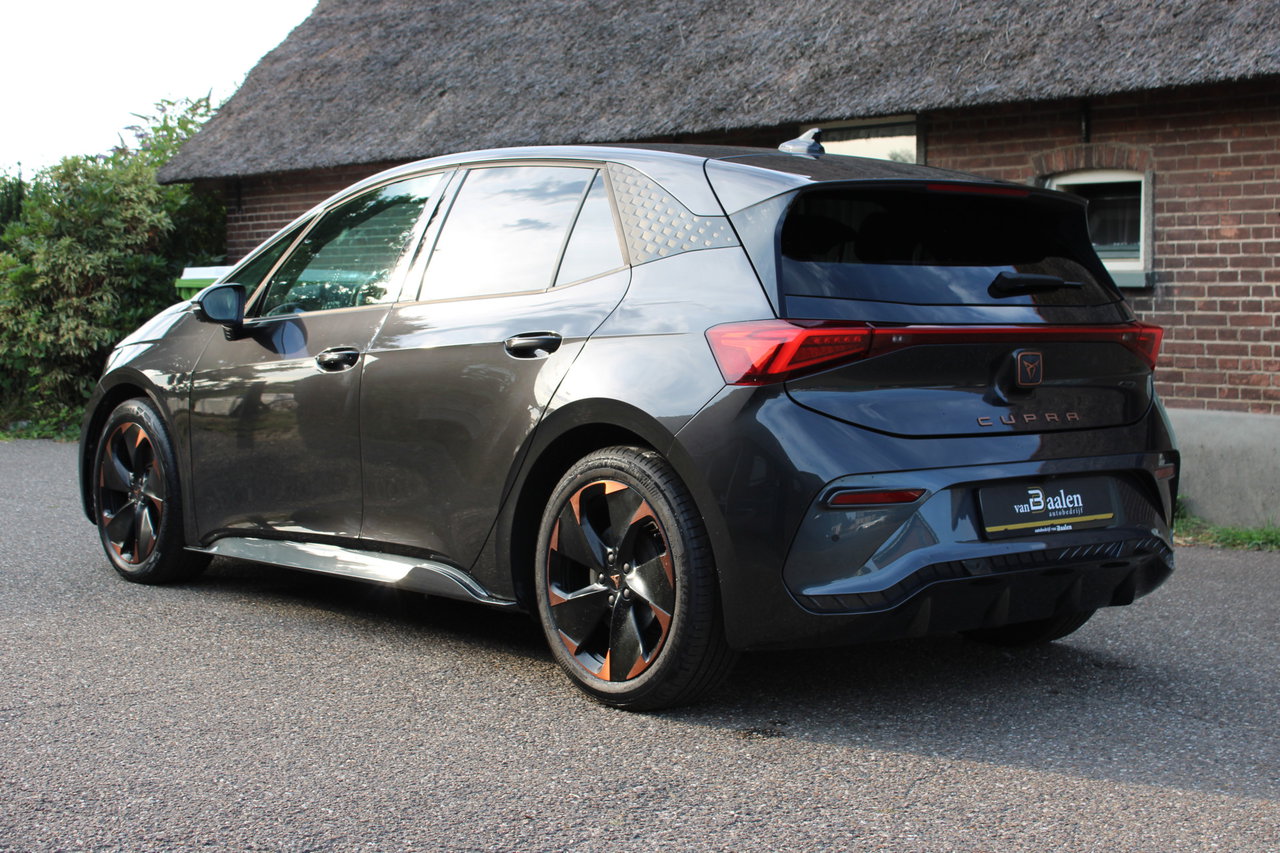 CUPRA Born