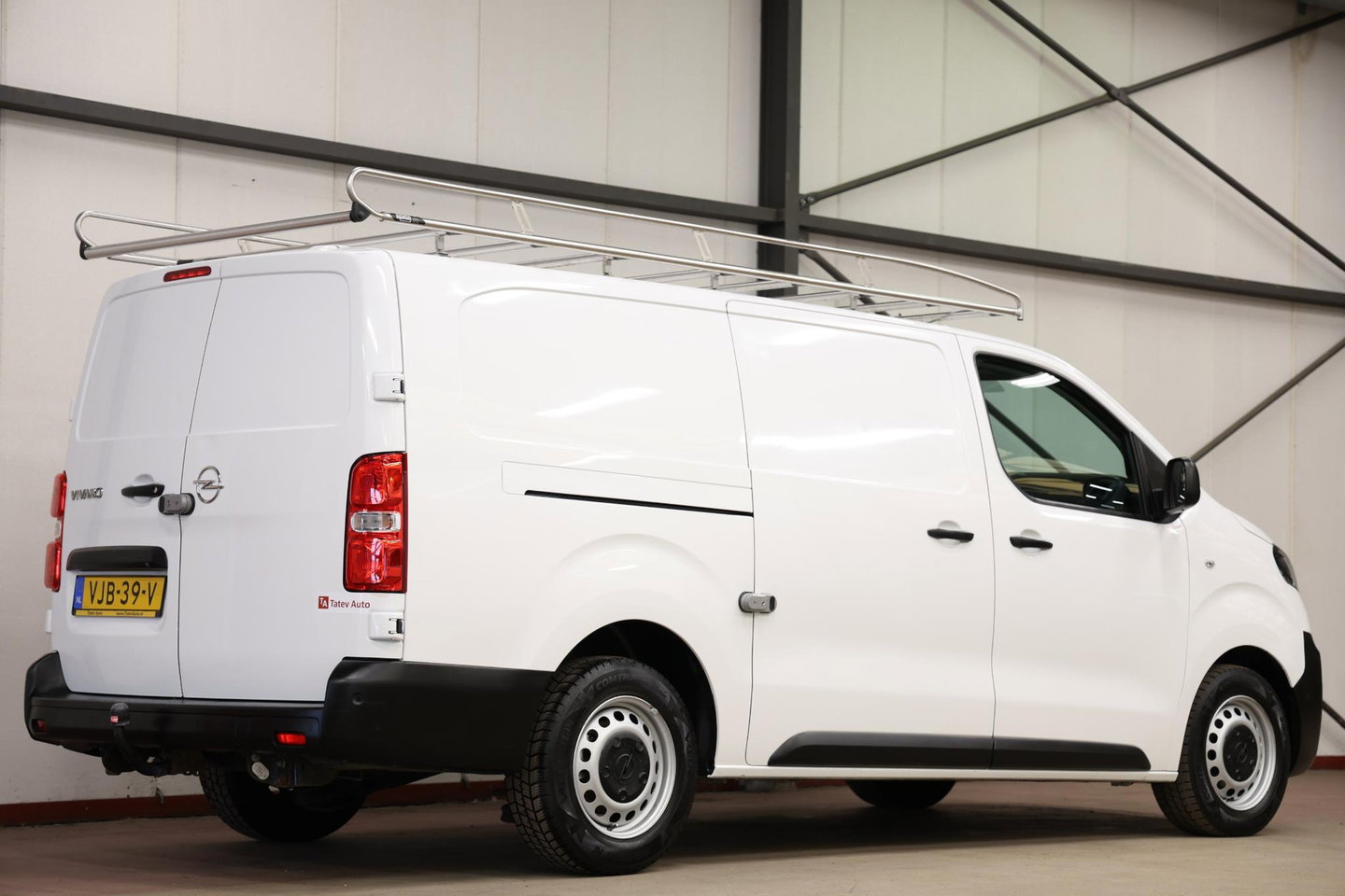 Opel Vivaro 2.0 CDTI L3H1 LANG IMPERIAAL TREKHAAK 3PERS
