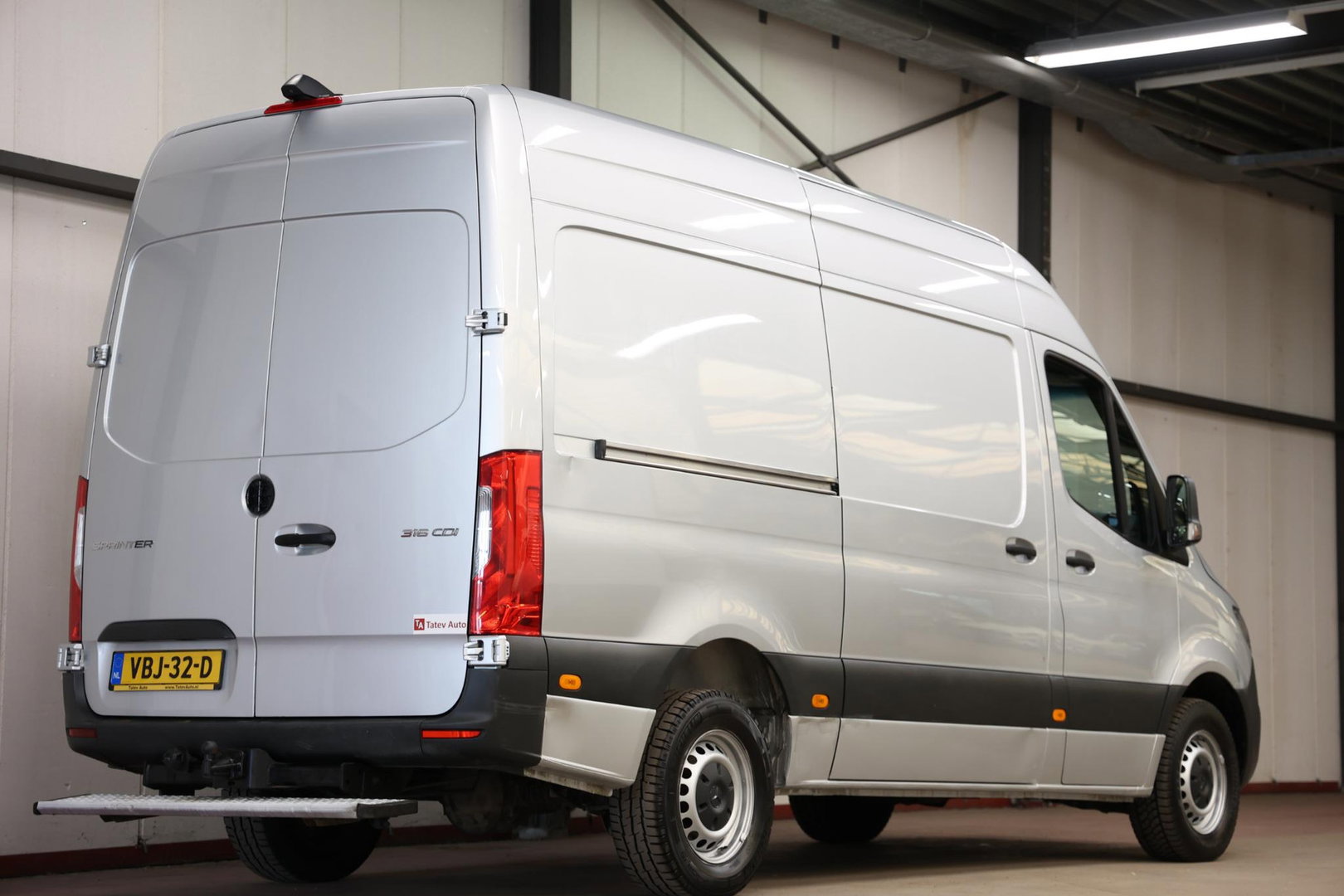 Mercedes-Benz Sprinter 316 2.2 CDI L2H2 AUTOMAAT TREKHAAK 3500KG TREKVERM
