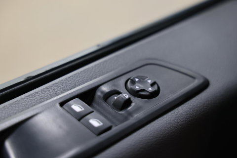 Peugeot e-Expert Premium 75 kWh LANG Camera Carplay