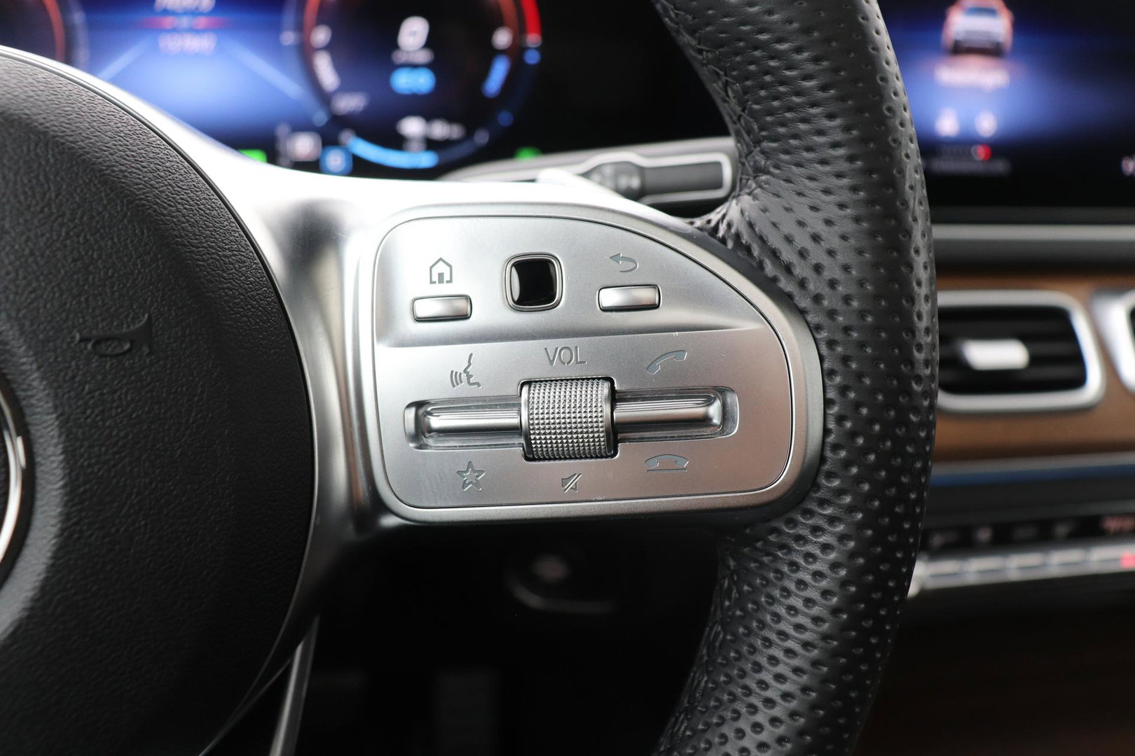 Mercedes-Benz GLE 350 de 4MATIC Premium Plus | Burmester | Panoramadak | Luchtvering | BLIS | Nightpakket | Trekhaak | ACC