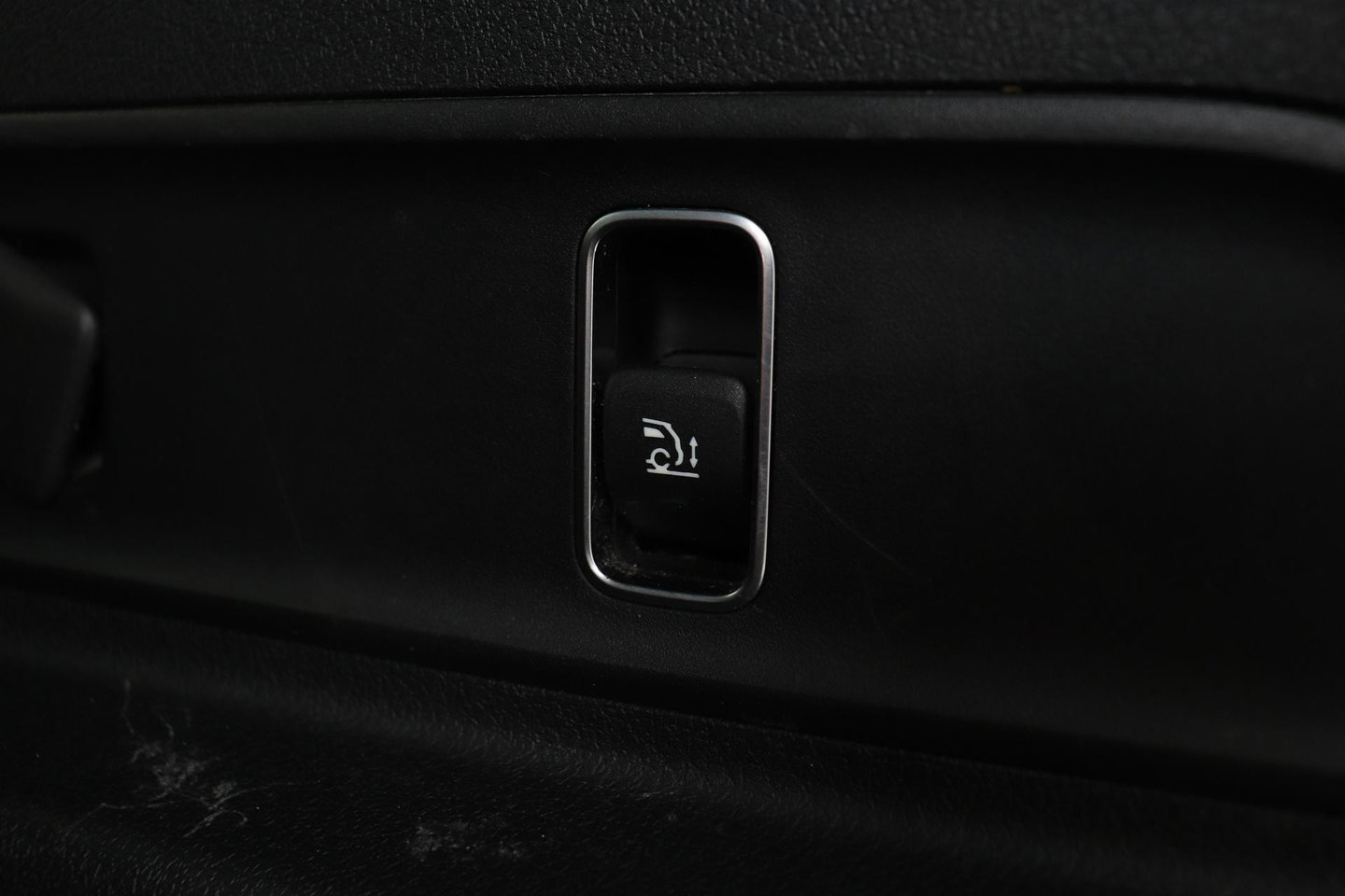 Mercedes-Benz GLE 350 de 4MATIC Premium Plus | Burmester | Panoramadak | Luchtvering | BLIS | Nightpakket | Trekhaak | ACC