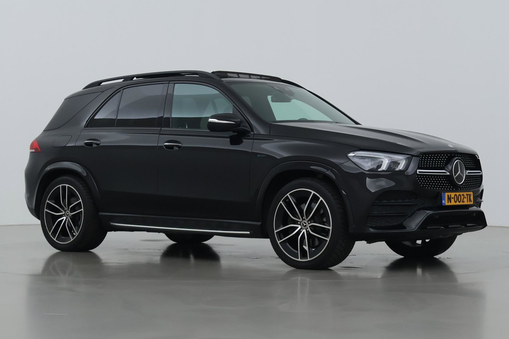 Mercedes-Benz GLE 350 de 4MATIC Premium Plus | Burmester | Panoramadak | Luchtvering | BLIS | Nightpakket | Trekhaak | ACC