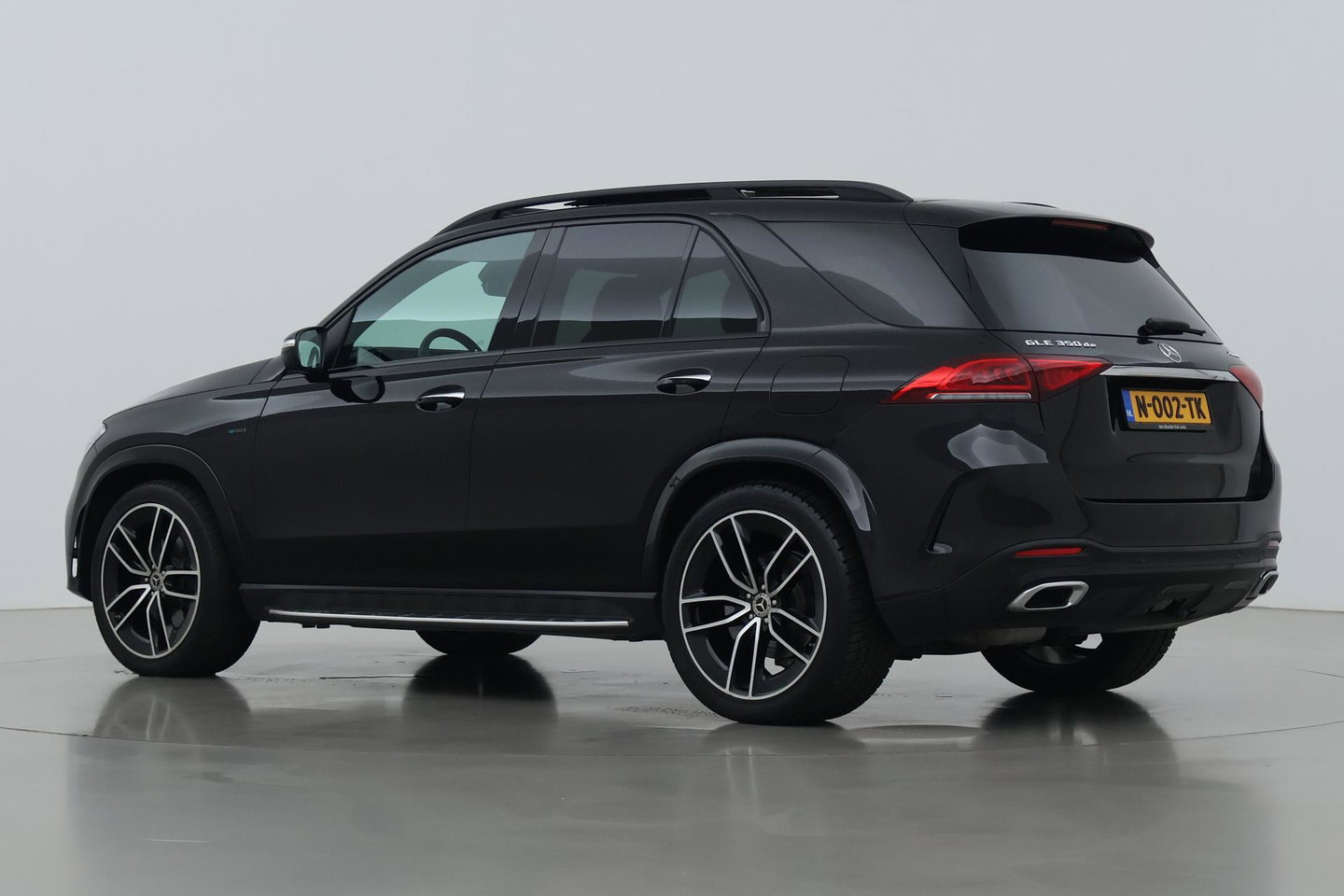 Mercedes-Benz GLE 350 de 4MATIC Premium Plus | Burmester | Panoramadak | Luchtvering | BLIS | Nightpakket | Trekhaak | ACC