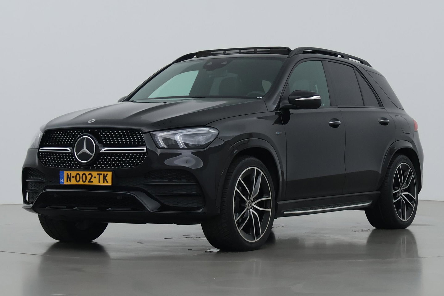 Mercedes-Benz GLE 350 de 4MATIC Premium Plus | Burmester | Panoramadak | Luchtvering | BLIS | Nightpakket | Trekhaak | ACC