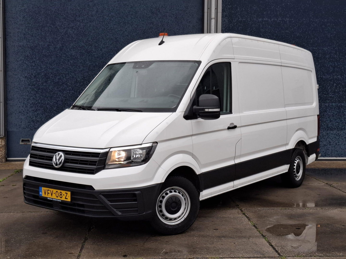 Volkswagen Crafter 35 2.0 TDI L3H3 EL Highline AIRCO / CRUISE CONTROLE / TREKHAAK / NAVI / CARPLAY