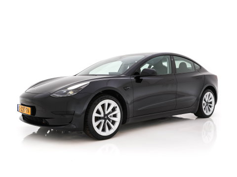 Tesla Model 3 Standard RWD Plus 60 kWh [3-Fase-11kW] {SoH-90%} (INCL-BTW) Aut. *PANO | AUTOPILOT | LEATHER | KEYLESS | FULL-LED | MEMORY-PACK | TOPVIEW | DAB | CARPLAY | DIGI-COCKPIT | LANE-ASSIST | HEATED- COMFORTSEATS | 19"ALU*