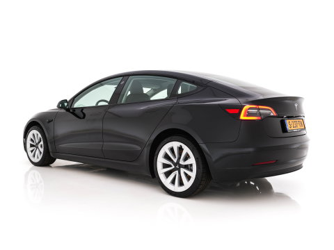 Tesla Model 3 Standard RWD Plus 60 kWh [3-Fase-11kW] {SoH-90%} (INCL-BTW) Aut. *PANO | AUTOPILOT | LEATHER | KEYLESS | FULL-LED | MEMORY-PACK | TOPVIEW | DAB | CARPLAY | DIGI-COCKPIT | LANE-ASSIST | HEATED- COMFORTSEATS | 19"ALU*