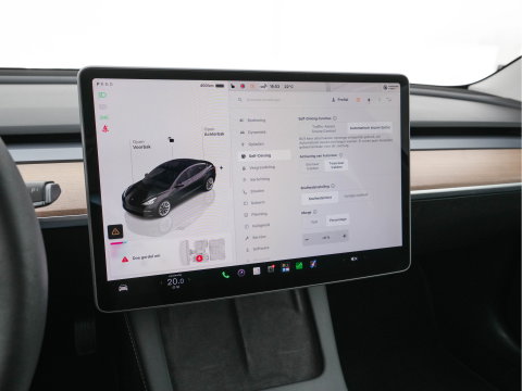Tesla Model 3 Standard RWD Plus 60 kWh [3-Fase-11kW] {SoH-90%} (INCL-BTW) Aut. *PANO | AUTOPILOT | LEATHER | KEYLESS | FULL-LED | MEMORY-PACK | TOPVIEW | DAB | CARPLAY | DIGI-COCKPIT | LANE-ASSIST | HEATED- COMFORTSEATS | 19"ALU*