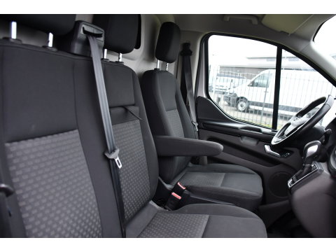 Ford Transit Custom 300 2.0 TDCI L2H1 Raptor Edition Camera, Cruise, Caprlay, Automaat, PDC, Multimedia, Stoelverwarming, Standkachel, Uniek!