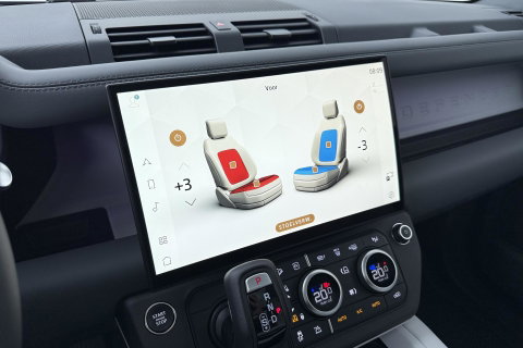 Land Rover Defender 110 P300e X-Dynamic HSE | Luchtvering | Stoelventilatie | Trekhaak | 360° Camera | Meridian | Stoel+Stuurverwarming | ACC