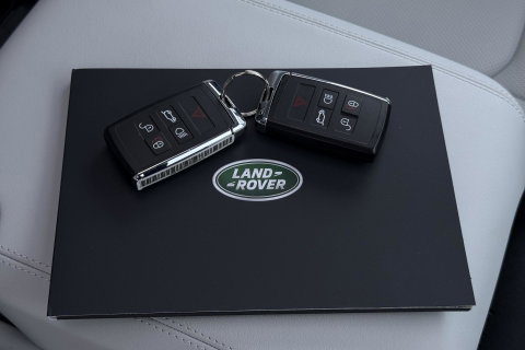 Land Rover Defender 110 P300e X-Dynamic HSE | Luchtvering | Stoelventilatie | Trekhaak | 360° Camera | Meridian | Stoel+Stuurverwarming | ACC