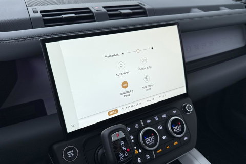 Land Rover Defender 110 P300e X-Dynamic HSE | Luchtvering | Stoelventilatie | Trekhaak | 360° Camera | Meridian | Stoel+Stuurverwarming | ACC