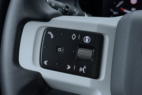 Land Rover Defender 110 P300e X-Dynamic HSE | Luchtvering | Stoelventilatie | Trekhaak | 360° Camera | Meridian | Stoel+Stuurverwarming | ACC