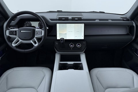 Land Rover Defender 110 P300e X-Dynamic HSE | Luchtvering | Stoelventilatie | Trekhaak | 360° Camera | Meridian | Stoel+Stuurverwarming | ACC