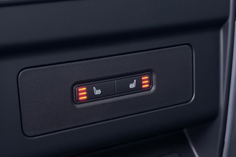 Land Rover Defender 110 P300e X-Dynamic HSE | Luchtvering | Stoelventilatie | Trekhaak | 360° Camera | Meridian | Stoel+Stuurverwarming | ACC