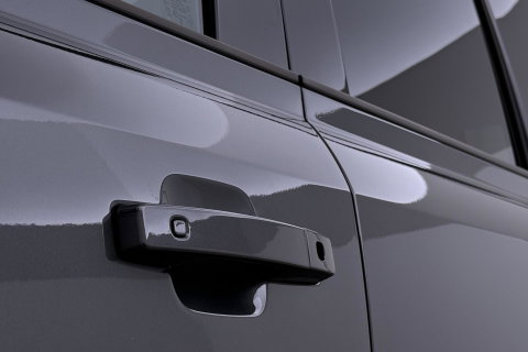 Land Rover Defender 110 P300e X-Dynamic HSE | Luchtvering | Stoelventilatie | Trekhaak | 360° Camera | Meridian | Stoel+Stuurverwarming | ACC