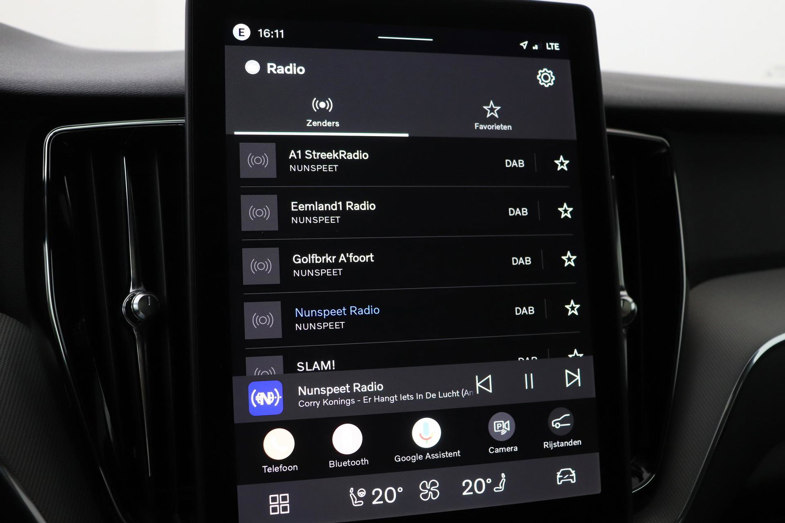 Volvo XC60 T6 Plus Black Edition | Harman/Kardon | Pilot Assist | Panoramadak | 360° Camera | Head-Up | Stoel+Stuurverwarming | 21 Inch