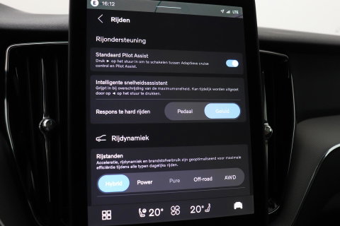Volvo XC60 T6 Plus Black Edition | Harman/Kardon | Pilot Assist | Panoramadak | 360° Camera | Head-Up | Stoel+Stuurverwarming | 21 Inch