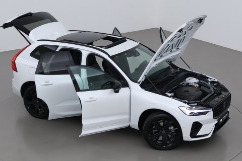 Volvo XC60 T6 Plus Black Edition | Harman/Kardon | Pilot Assist | Panoramadak | 360° Camera | Head-Up | Stoel+Stuurverwarming | 21 Inch