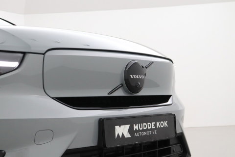 Volvo EX40 Single Motor Extended Range Plus Black Edition | 82 kWh | Harman/Kardon | 360° Camera | Warmtepomp | Memory | Stoel+Stuurverwarming | 20 Inch