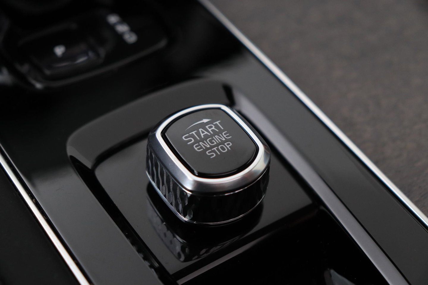 Volvo XC90 T8 Ultra Bright | Bowers&Wilkins | Stoelventilatie | Trekhaak | Panoramadak | 360° Camera | Massage | Head-Up | ACC