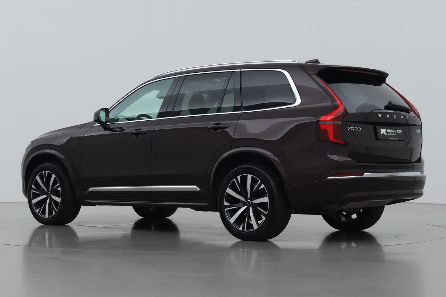 Volvo XC90 T8 Ultra Bright | Bowers&Wilkins | Stoelventilatie | Trekhaak | Panoramadak | 360° Camera | Massage | Head-Up | ACC