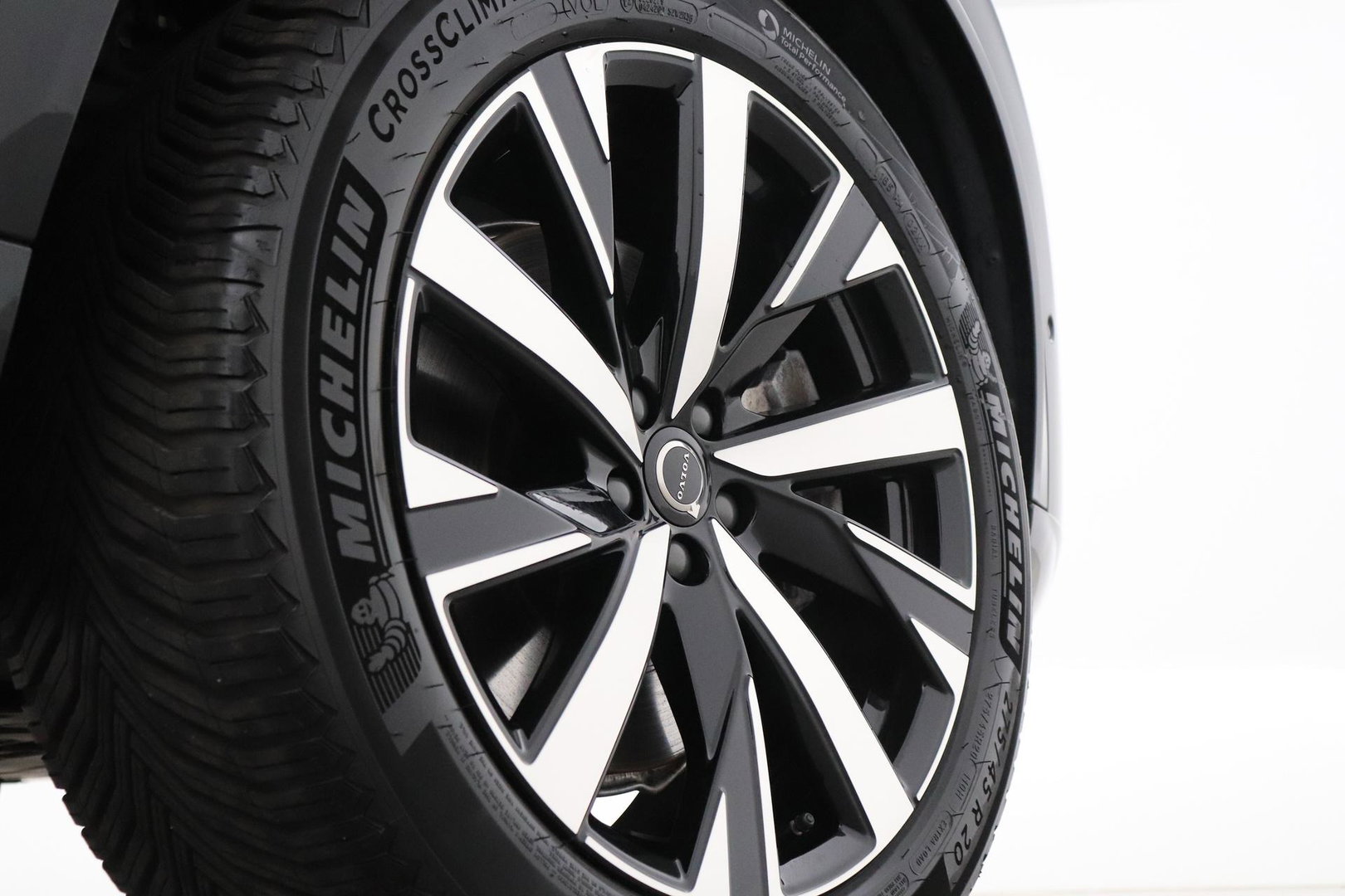 Volvo XC90 T8 Ultra Bright | Bowers&Wilkins | Stoelventilatie | Trekhaak | Panoramadak | 360° Camera | Massage | Head-Up | ACC