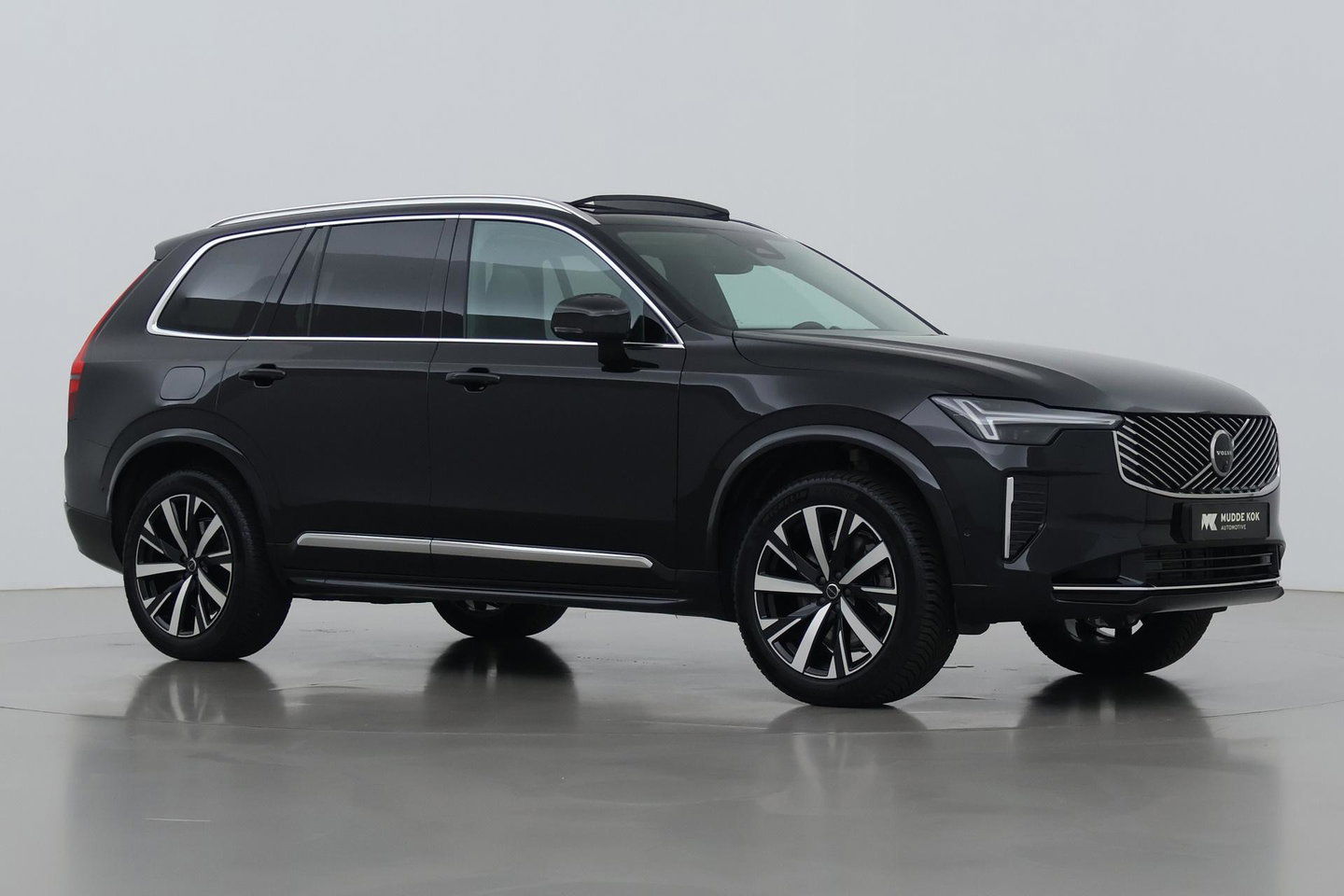 Volvo XC90 T8 Ultra Bright | Bowers&Wilkins | Stoelventilatie | Trekhaak | Panoramadak | 360° Camera | Massage | Head-Up | ACC