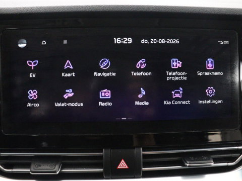 Kia e-Niro DynamicPlusLine 64 kWh | SOH 95,3% | Panoramadak | Half leder | Stuur/stoel verwarming | Adaptive cruise | Lane assist | Climate control | Carplay | Camera | Park assist | Full LED