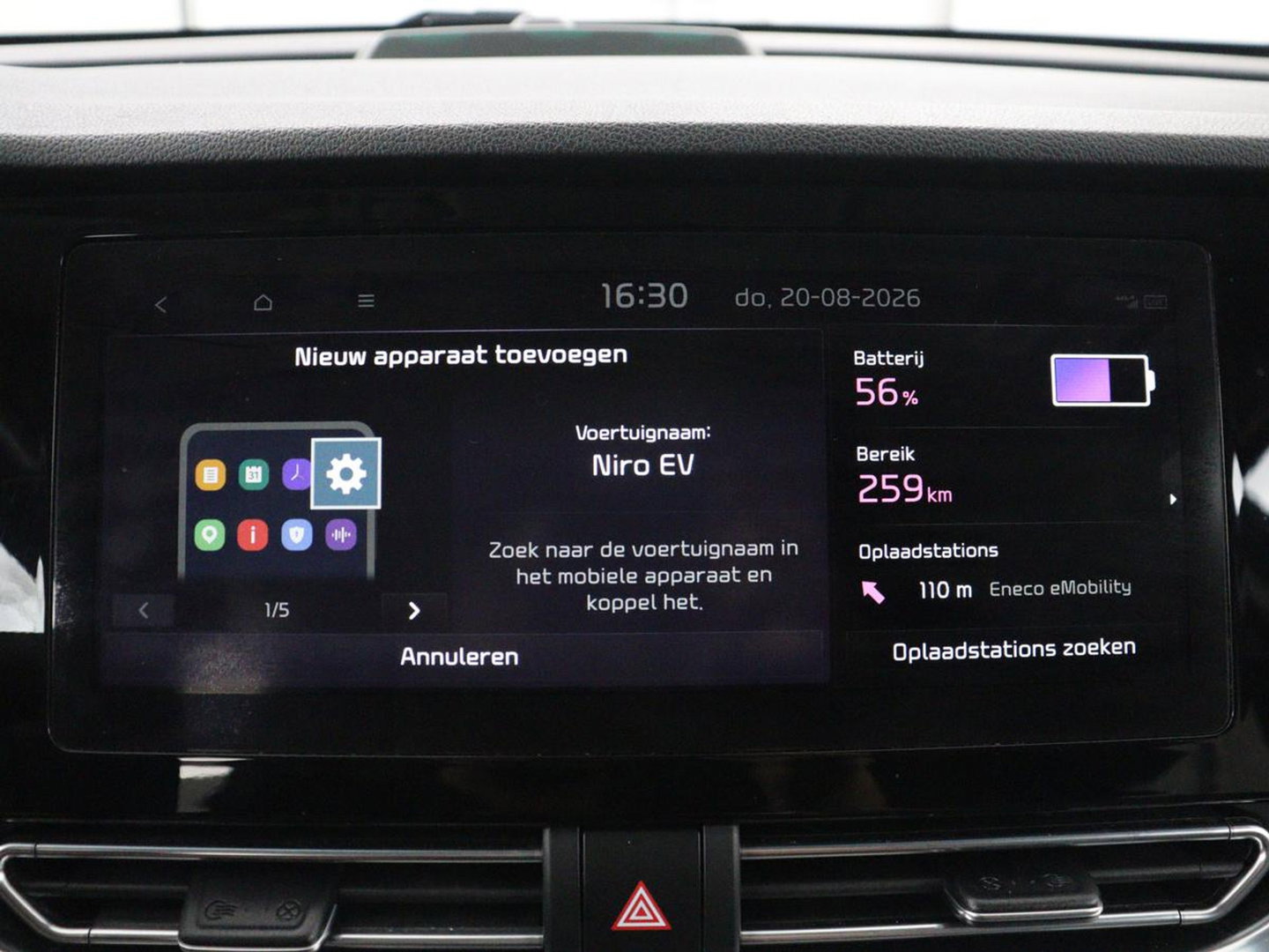 Kia e-Niro DynamicPlusLine 64 kWh | SOH 95,3% | Panoramadak | Half leder | Stuur/stoel verwarming | Adaptive cruise | Lane assist | Climate control | Carplay | Camera | Park assist | Full LED