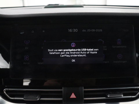 Kia e-Niro DynamicPlusLine 64 kWh | SOH 95,3% | Panoramadak | Half leder | Stuur/stoel verwarming | Adaptive cruise | Lane assist | Climate control | Carplay | Camera | Park assist | Full LED