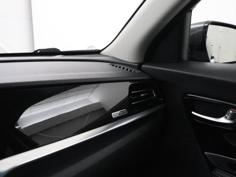 Kia e-Niro DynamicPlusLine 64 kWh | SOH 95,3% | Panoramadak | Half leder | Stuur/stoel verwarming | Adaptive cruise | Lane assist | Climate control | Carplay | Camera | Park assist | Full LED