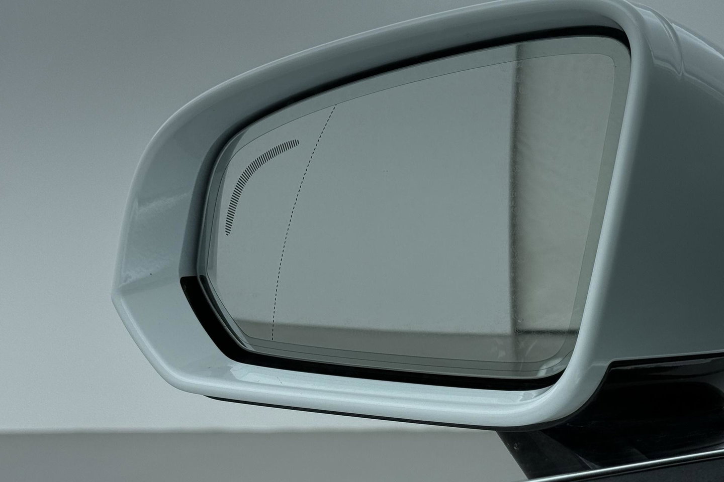 Volvo S90 T8 AWD Inscription | ACC | Schuifdak | Trekhaak | BLIS | Standkachel | Camera | Stoel+Stuurverwarming | 19 Inch