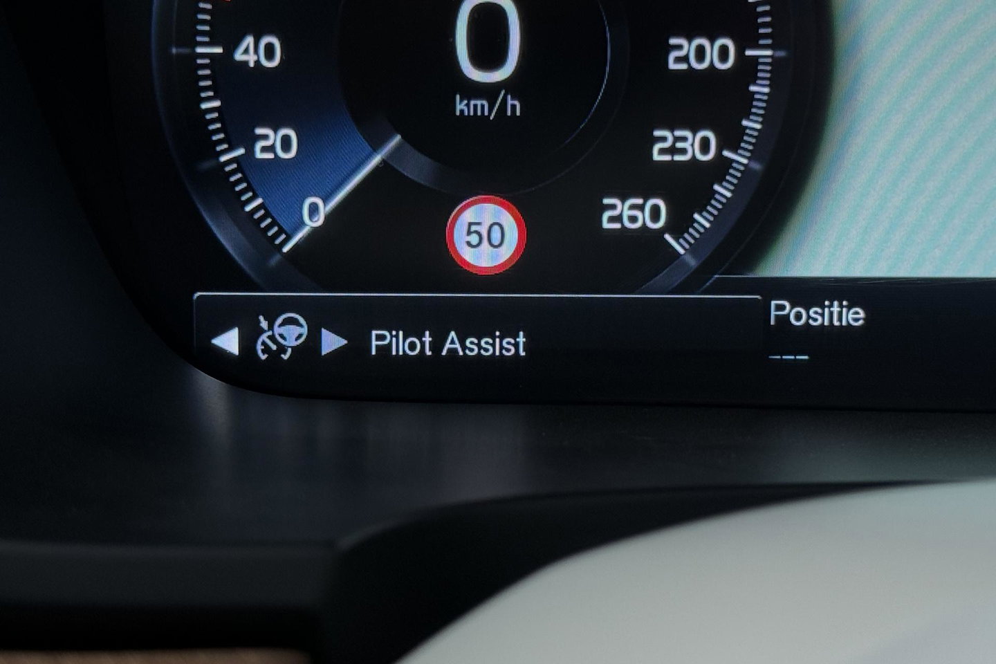 Volvo S90 T8 AWD Inscription | ACC | Schuifdak | Trekhaak | BLIS | Standkachel | Camera | Stoel+Stuurverwarming | 19 Inch