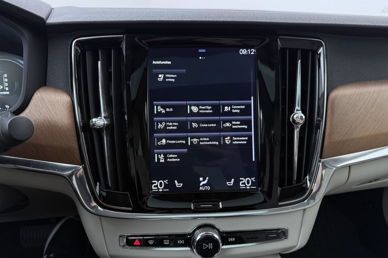 Volvo S90 T8 AWD Inscription | ACC | Schuifdak | Trekhaak | BLIS | Standkachel | Camera | Stoel+Stuurverwarming | 19 Inch