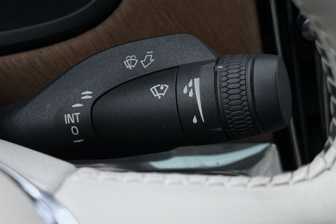 Volvo S90 T8 AWD Inscription | ACC | Schuifdak | Trekhaak | BLIS | Standkachel | Camera | Stoel+Stuurverwarming | 19 Inch
