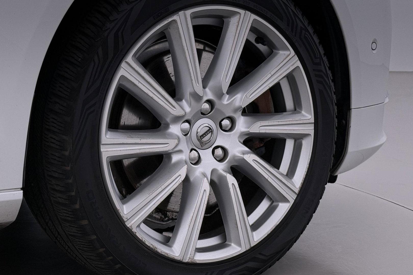Volvo S90 T8 AWD Inscription | ACC | Schuifdak | Trekhaak | BLIS | Standkachel | Camera | Stoel+Stuurverwarming | 19 Inch