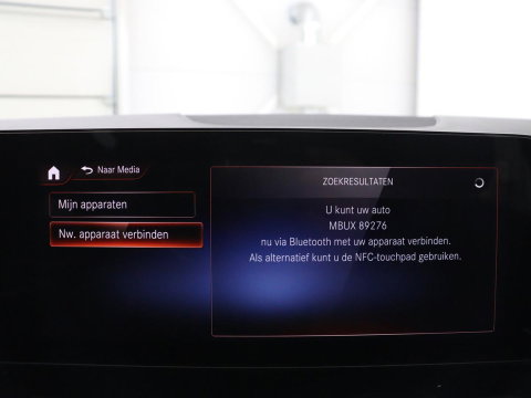 Mercedes-Benz GLA 250 e Luxury Line | SOH 92,9% | Half leder | Memory | Stoelverwarming | Adaptive cruise | Sfeerverlichting | Carplay | Camera | Park assist | Elektrische achterklep | Keyless