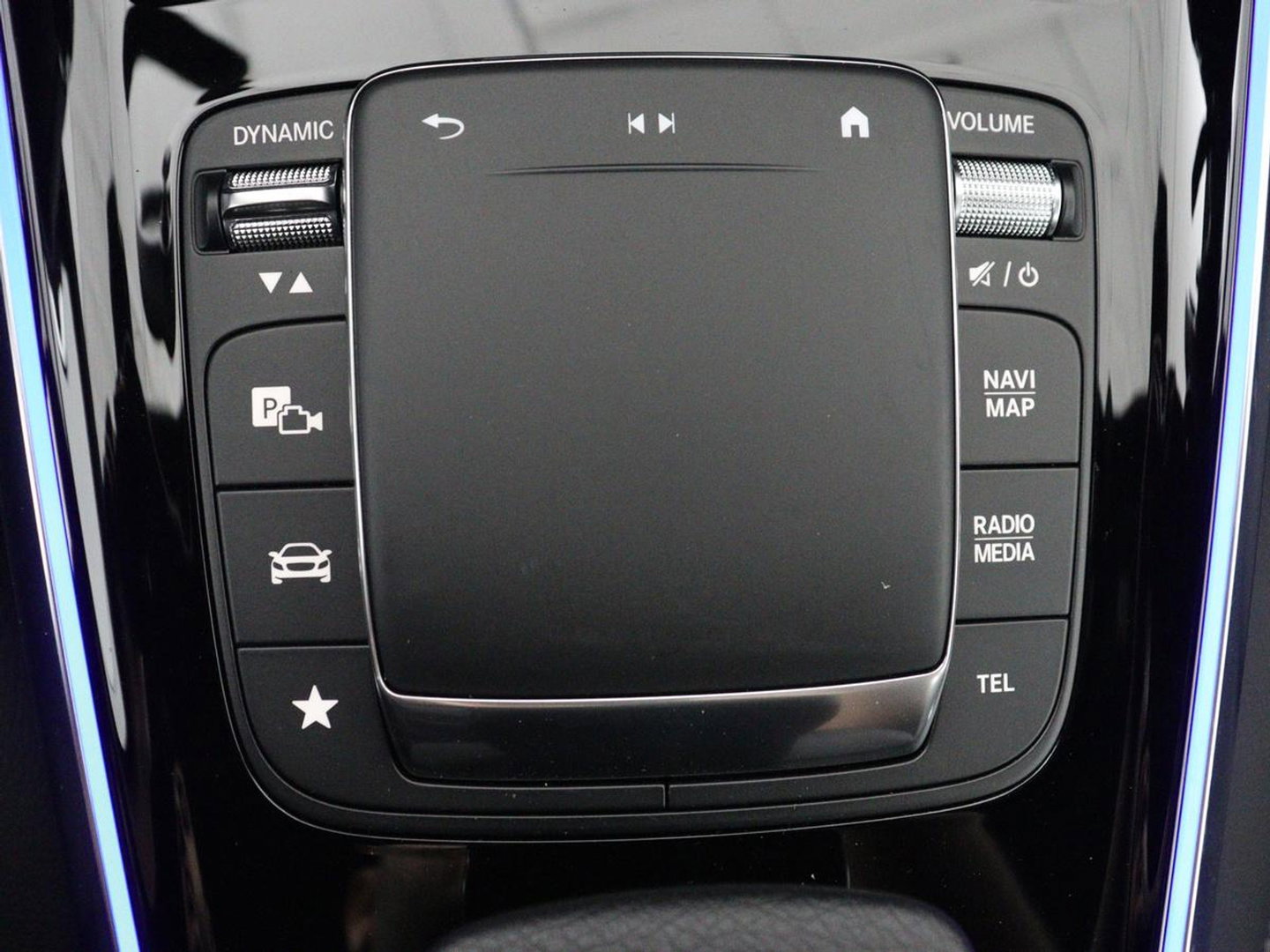 Mercedes-Benz GLA 250 e Luxury Line | SOH 92,9% | Half leder | Memory | Stoelverwarming | Adaptive cruise | Sfeerverlichting | Carplay | Camera | Park assist | Elektrische achterklep | Keyless
