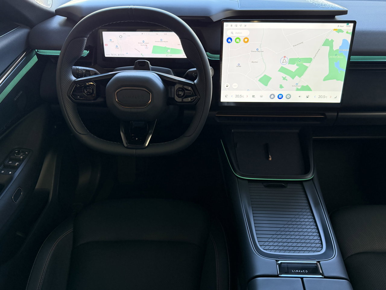 Lynk & Co 08