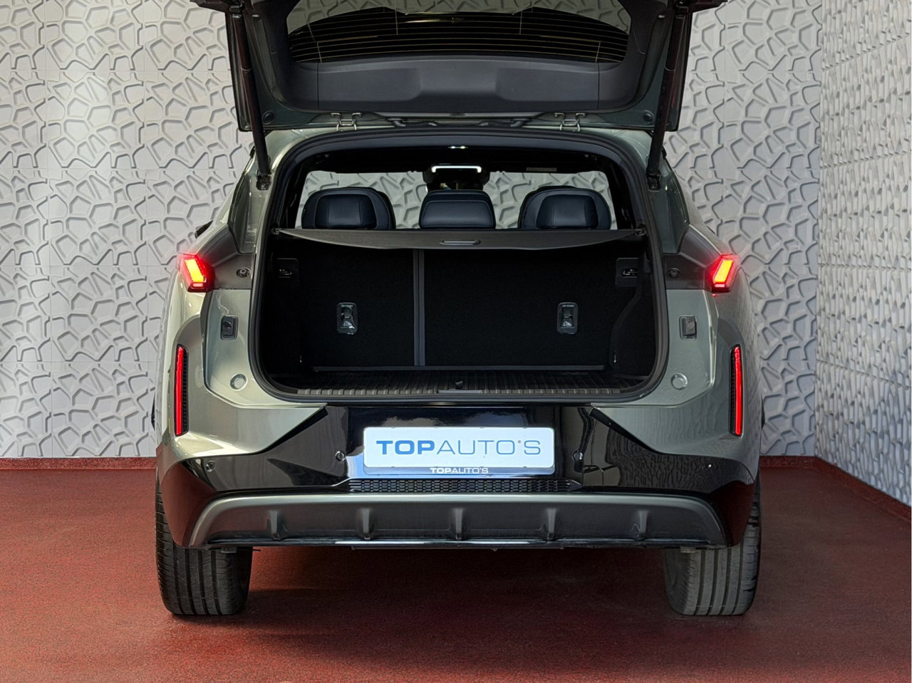 Lynk & Co 08