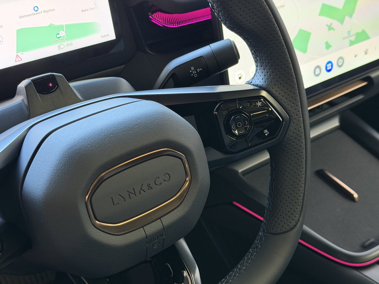 Lynk & Co 08