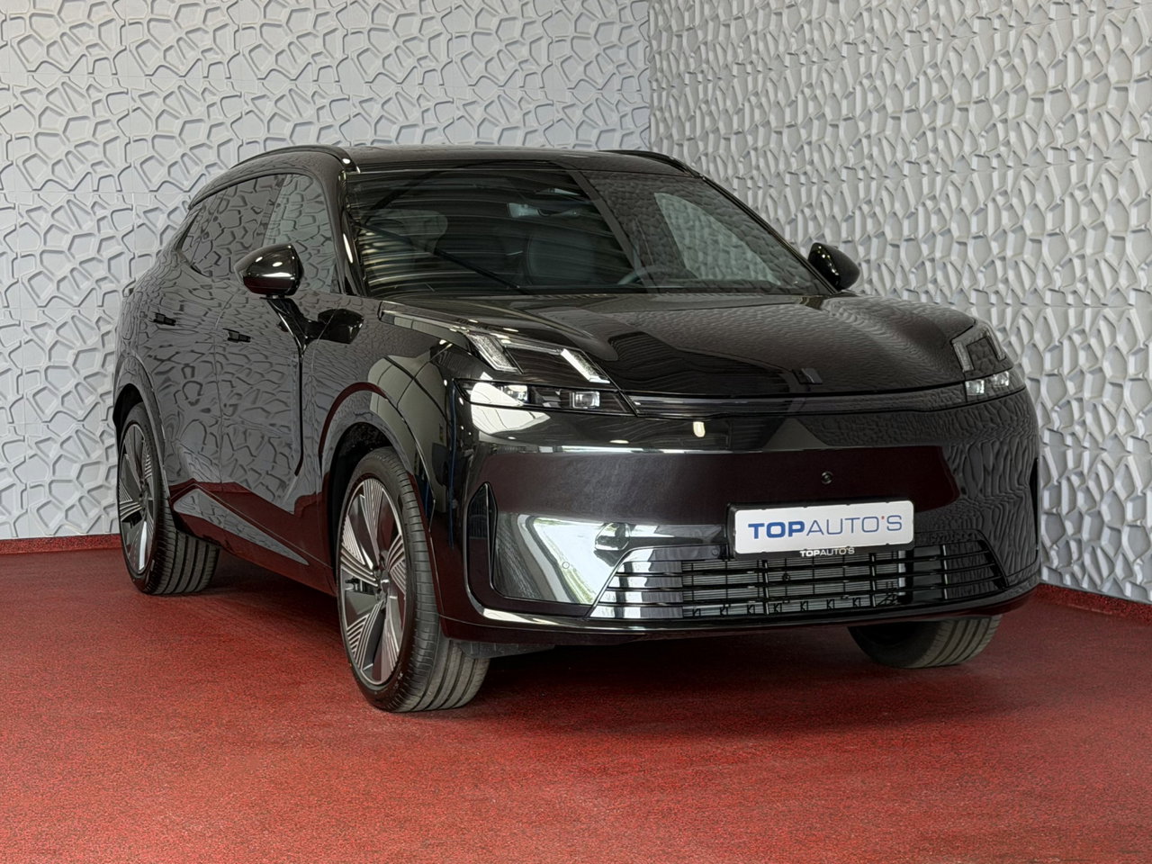 Lynk & Co 08